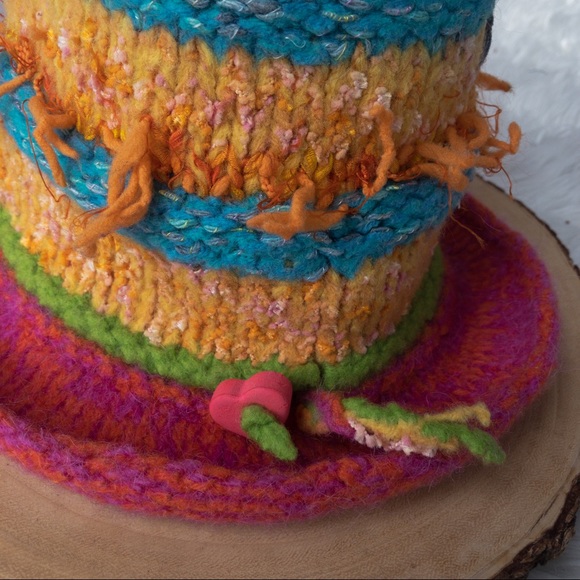 DR. SEUSS HAT Hand knit. Very Unique Wearable Art. - Picture 10 of 11
